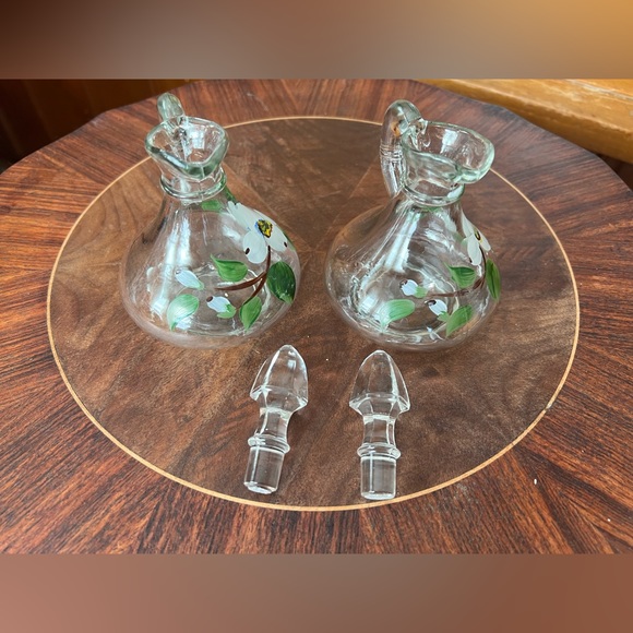 Vtg Cruet Set Hand Painted Glass Pair Floral Dogwood Pattern White Green Brown - Picture 2 of 12